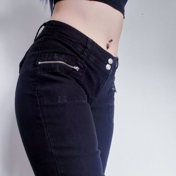 Illegal Black Corduroy Capris Jeans - Picture 8 of 16